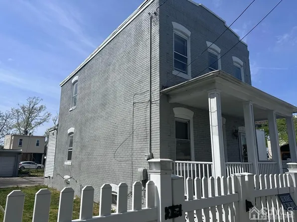 777 Gadek Pl, Perth Amboy, NJ 08861