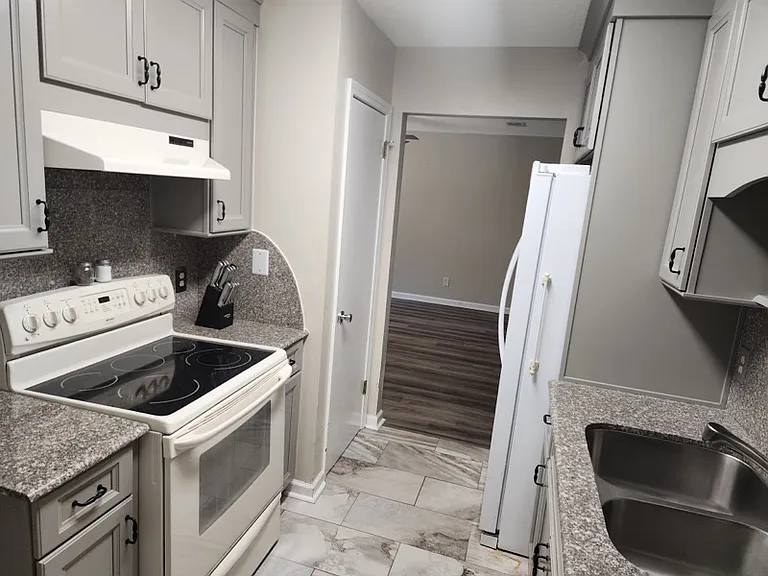 7550 Johnson Rd — Photo 6