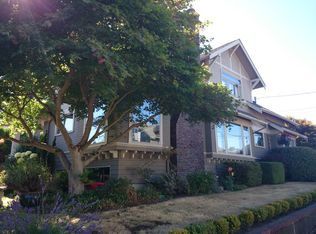 3729 SW Grayson St, Seattle, WA 98126