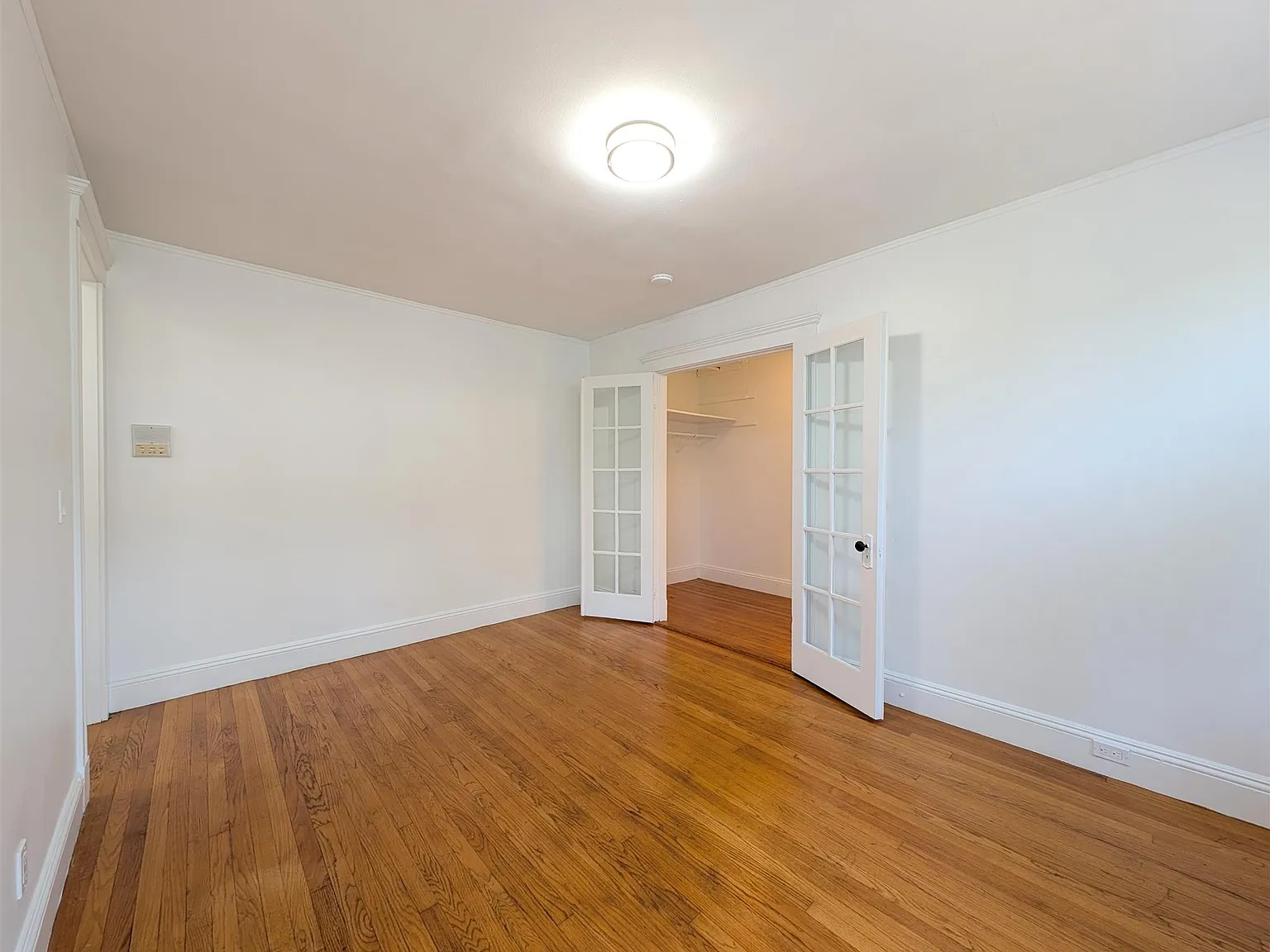 Studio, 450 sqft, $2,000 — Photo 2