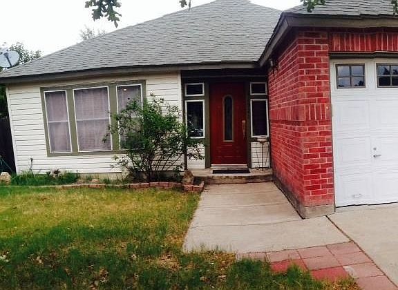 3rd image of 12921 Latchwood Ln