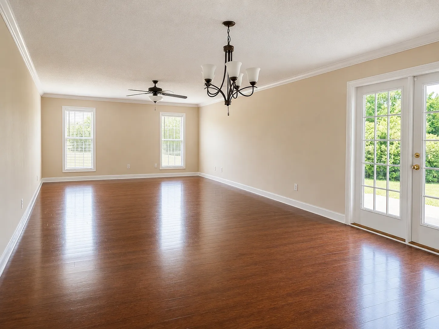1106 Creekside Circle - 1 — Photo 3
