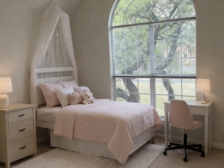 Ai -staged - 1st bedroom. on 2nd floor