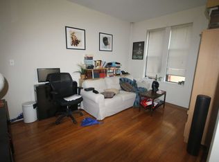 2564 35th St APT 3C, Astoria, NY 11103