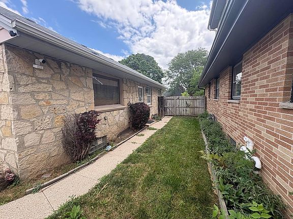 4th image of 4343 N 68th STREET