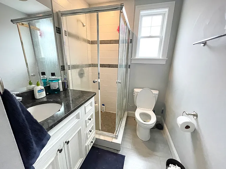 148 Hillside St #3F — Photo 7