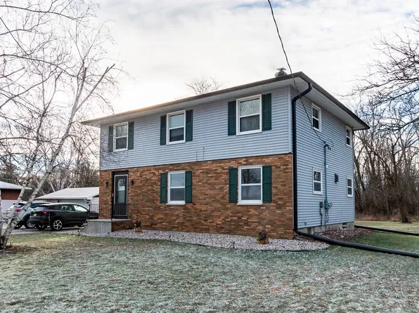 W9219 Sunset Bay DRIVE, Beaver Dam, WI 53916