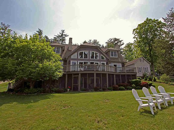 2nd image of 69 Brayton Ln