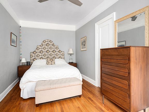 4th image of 400 Lincoln Pl APT 3F