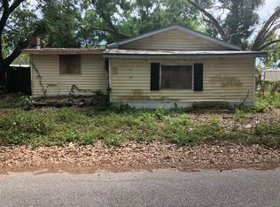 1111 33rd Ave W, Bradenton, FL 34205