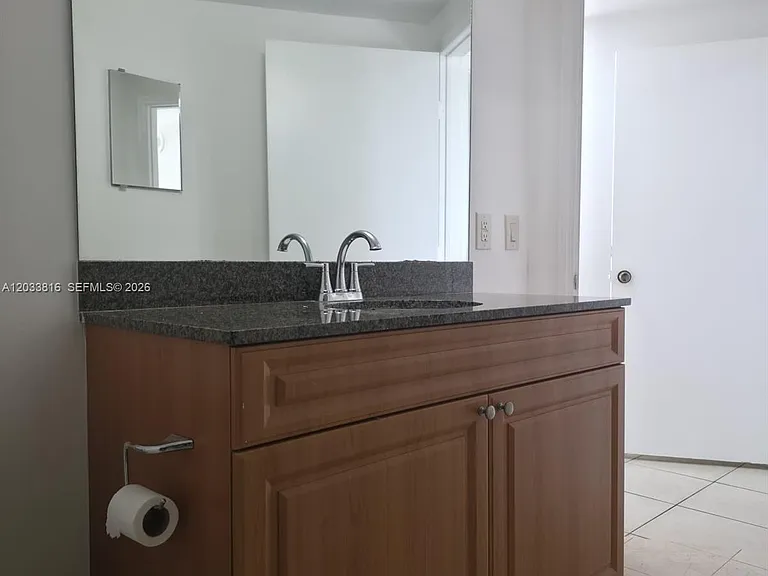 1 Glen Royal Pkwy #1202 — Photo 22