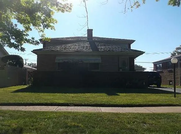 15407 University Ave photo 1