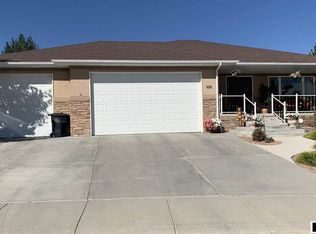 2840 Nicklaus Dr, Casper, WY 82601