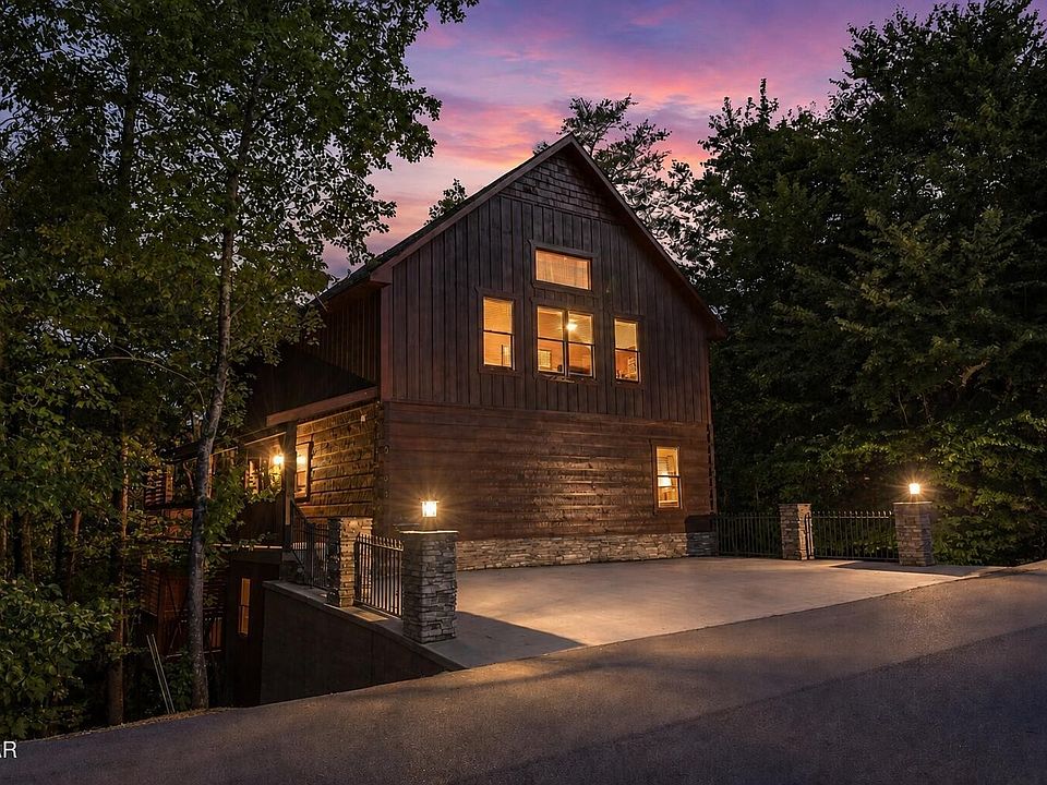 1st image of 3521 Sand Ridge Way
