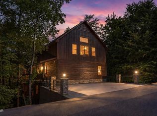 3521 Sand Ridge Way, Pigeon Forge, TN 37863
