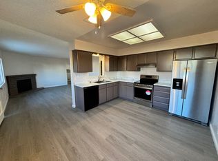 22221 I St #B, Santa Margarita, CA 93453