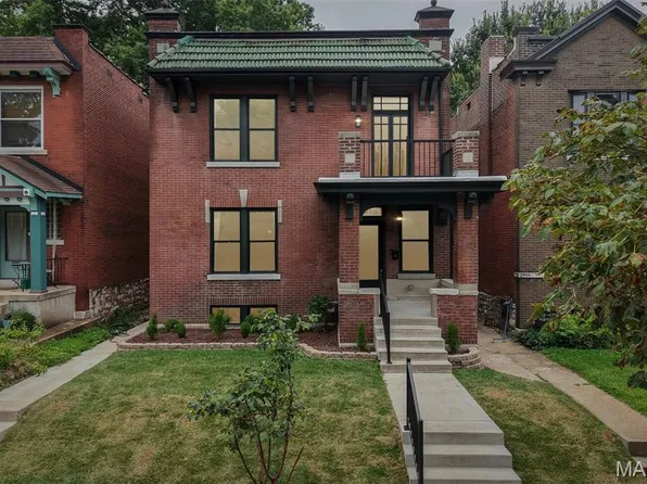3940 Hartford St, Saint Louis, MO 63116
