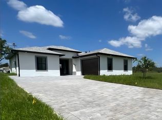 3100 26th St SW, Lehigh Acres, FL 33976