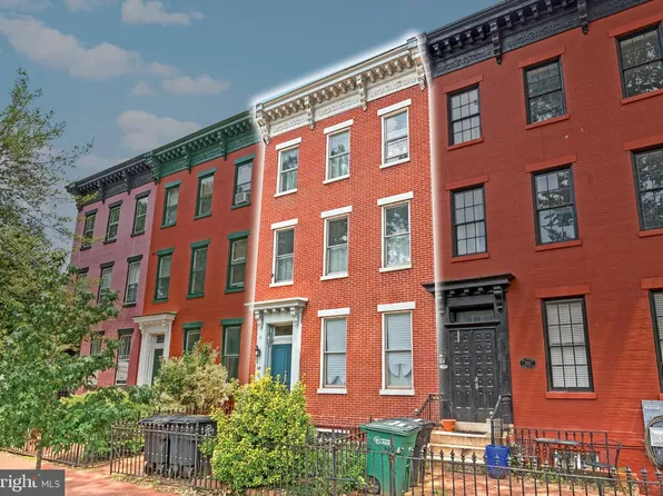 220 3rd St SE, Washington, DC 20003