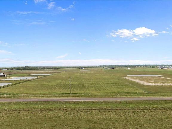 2nd image of 0 Fm 1663 Rd