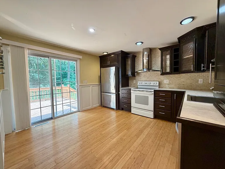 47 Kamuda St #47 — Photo 3