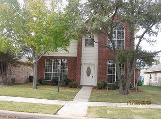 2109 Flamingo Dr, Flower Mound, TX 75028