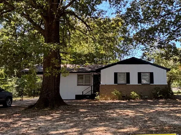 5425 Lochinvar Rd, Memphis, TN 38116