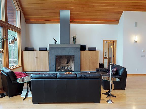 2nd image of 12998 Timber Ridge Ct