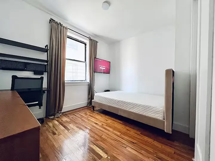 10 Westminster Rd #2B-70