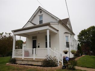 3683 Weber Rd, Saint Louis, MO 63125