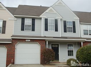 10011 University Park Ln, Charlotte, NC 28213