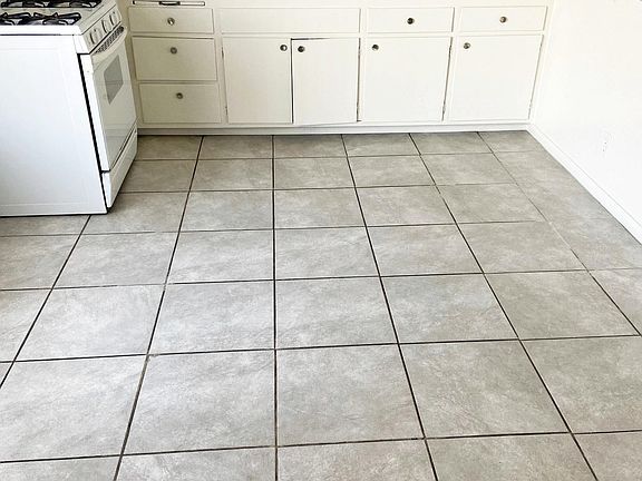 5th image of 1674 W Lomita Blvd #12