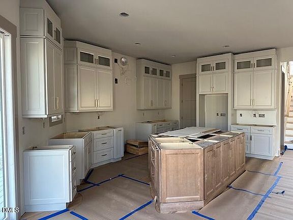 3rd image of 64 Barn Owl Ln