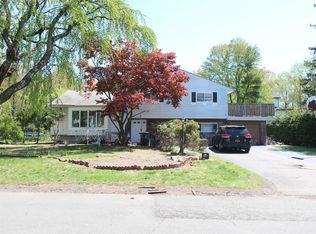33 Briarcliff Dr, Monsey, NY 10952