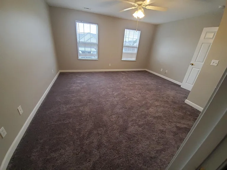 221 Cornerstone Ct — Photo 7