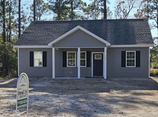 269 N High Point Rd, Southport, NC 28461