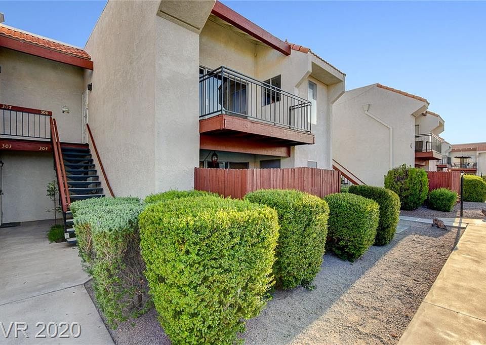 1st image of 870 B Ave #308