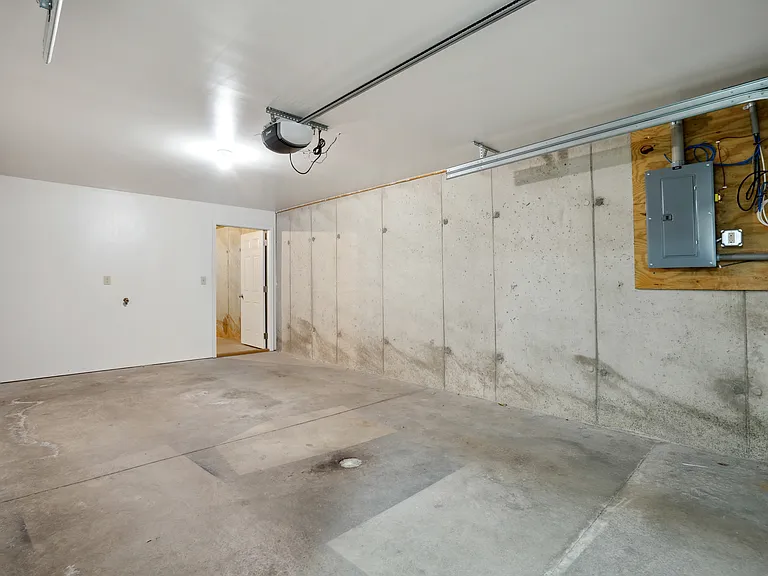 Westgate Residence Townhomes — Photo 46