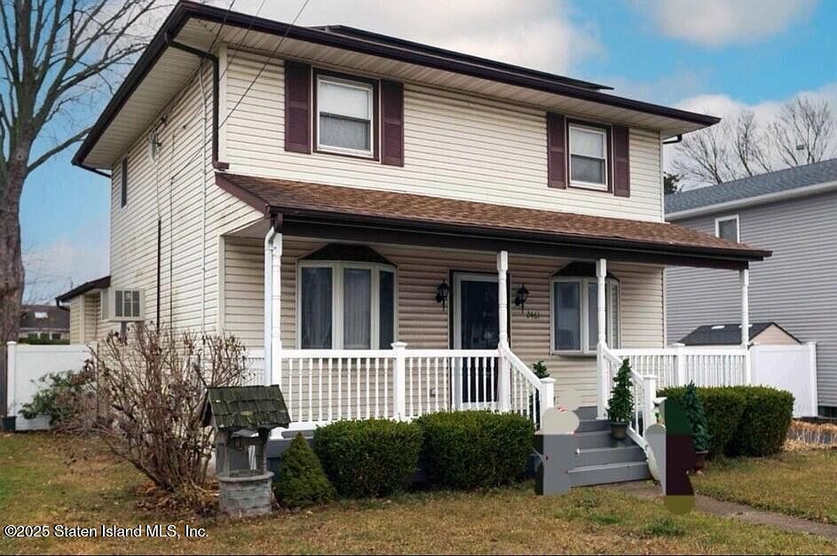 1st image of 2461 Margaret St