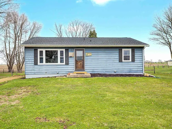 208 W Garfield Ave, Pearl City, IL 61062