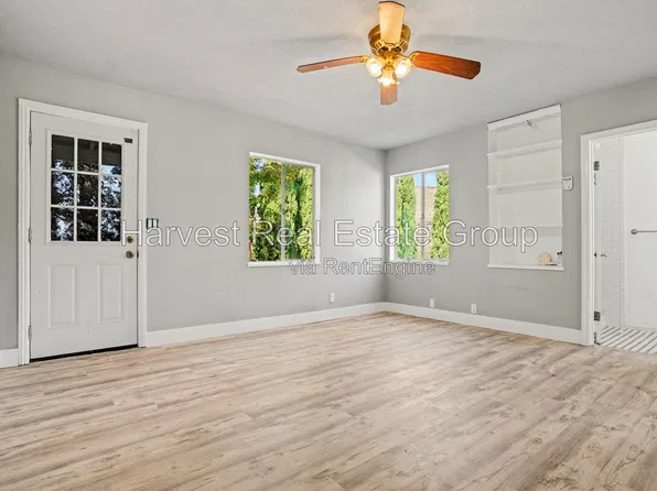 7526 Sterling Dr #2, Oakland, CA 94605
