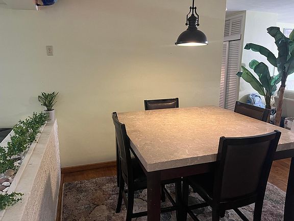 5th image of 621 SW 68 Avenue
