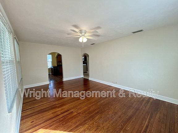 4th image of 213 N Glen Ave