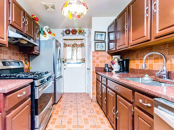 3rd image of 693 E 142nd St #2
