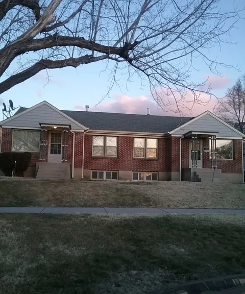 22nd and Van Buren — Photo 1