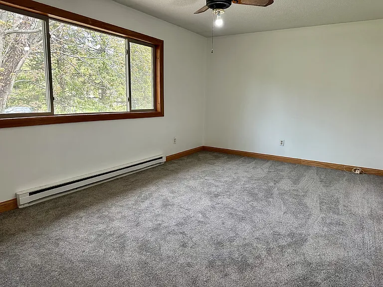 2731 Triggs Ave — Photo 11