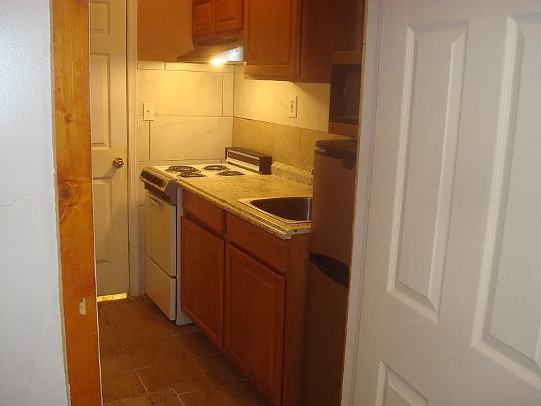 4207 Market St — Photo 2