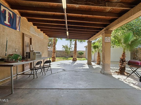 4th image of 706 Blake Pl