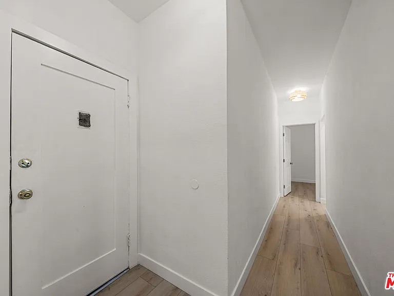 1245 S Orange St #201 — Photo 7