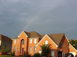 343 Greens Edge Dr, Chesapeake, VA 23322